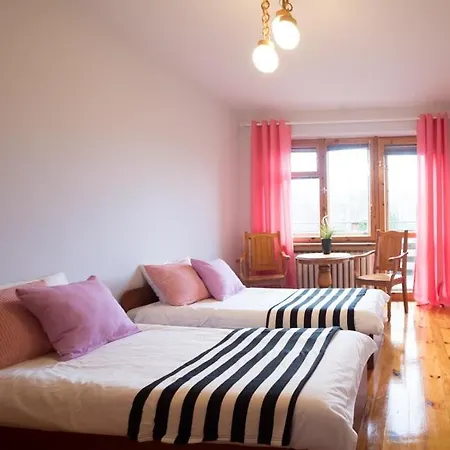Apartament Pokoje Gdynia Orłowo - Kurpiowska 4 *